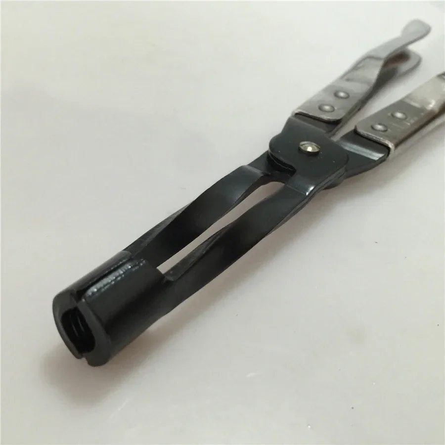 Abrazadera para desmontaje de  - Valve Spring Compressor reseña y precio